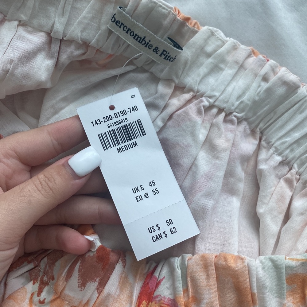 A&F Skirt - Picture 4 of 4